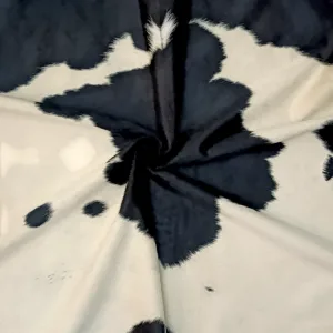 Snow & Shadow Genuine Natural Cowhide Rug Black Speckled (1)